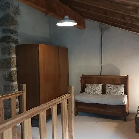 Logis De Rocles Rocles (Ardeche)
